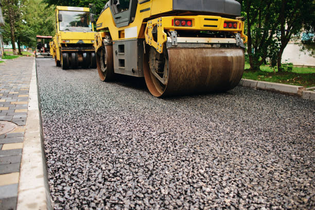 Best Interlocking Driveway Pavers  in Cuba City, WI